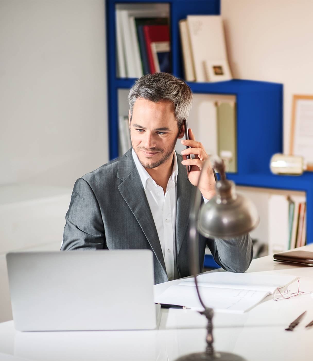 Hero Crédito de Libre Disponibilidad en Dólares | Banco Itaú